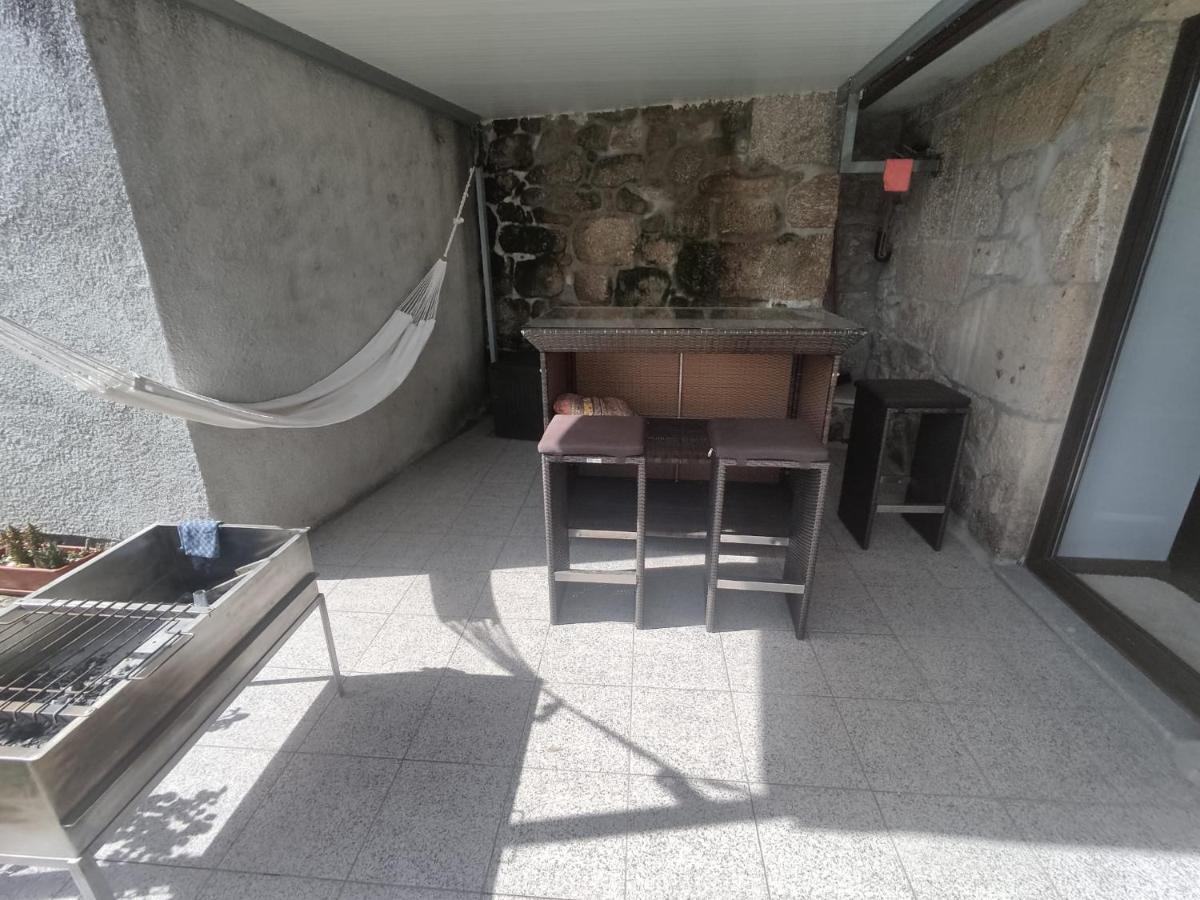 Villa Casa Cima De Vila à Pereira  Extérieur photo
